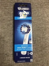 NEW Oral-B EB20 Precision Clean Brush Head Set 4 Pack FREE  Fast SHIPPING!