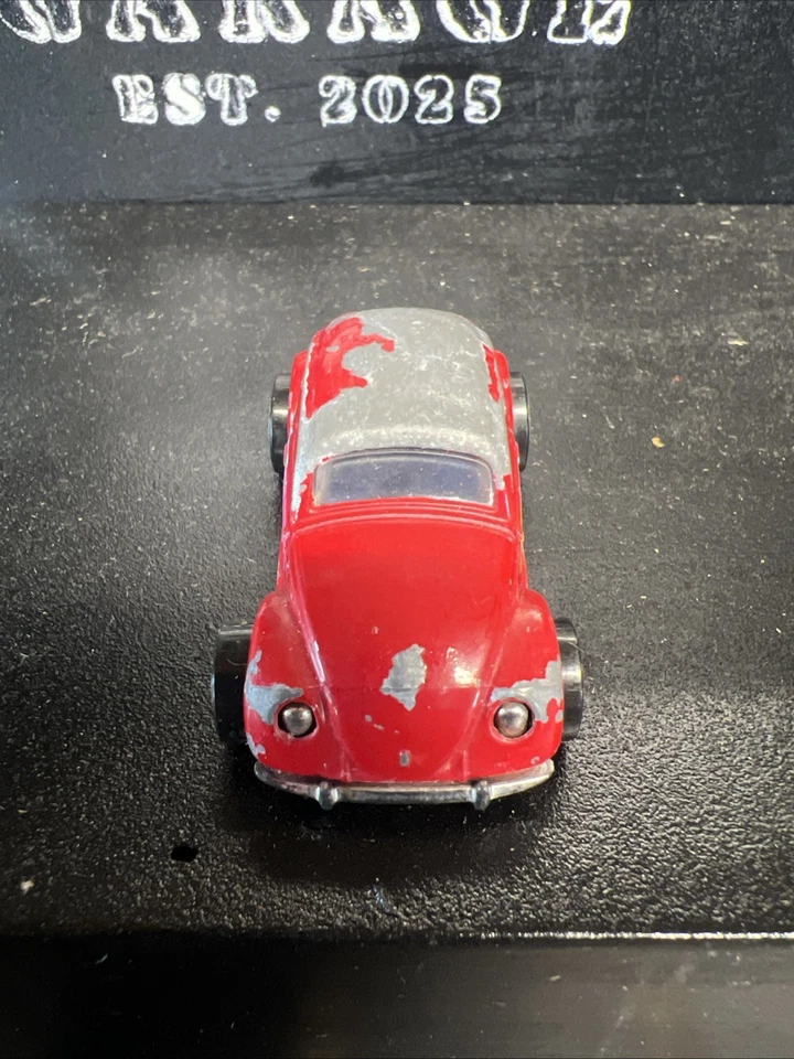 Красный жук Volkswagen Design Lab HW Hot Wheels упаковка 5 шт. - Изображение 3 из 4