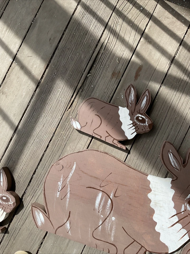 Bunnys Garden Stake Wood Folk Art Vtg Easter Yard Art Outdoor Lawn Animal Statue - Image 4 of 4