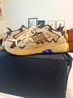 adidas x Bad Bunny Response CL Men s Low Top Sneaker Ecru Tint/Bronze ID0780