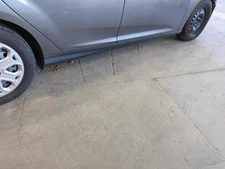 Passenger Side FOCUS     2012 Rocker Panel Moulding 675320