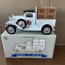 Ertl 1/25 1913 Ford Model A Heinz Co Diecast Coin Bank w/Key in Box