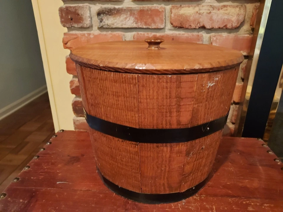 Wooden Ice Cream Bucket Painted Duck Signed w/ Lid 9 1/2" Tall Folk Art - Image 3 of 4