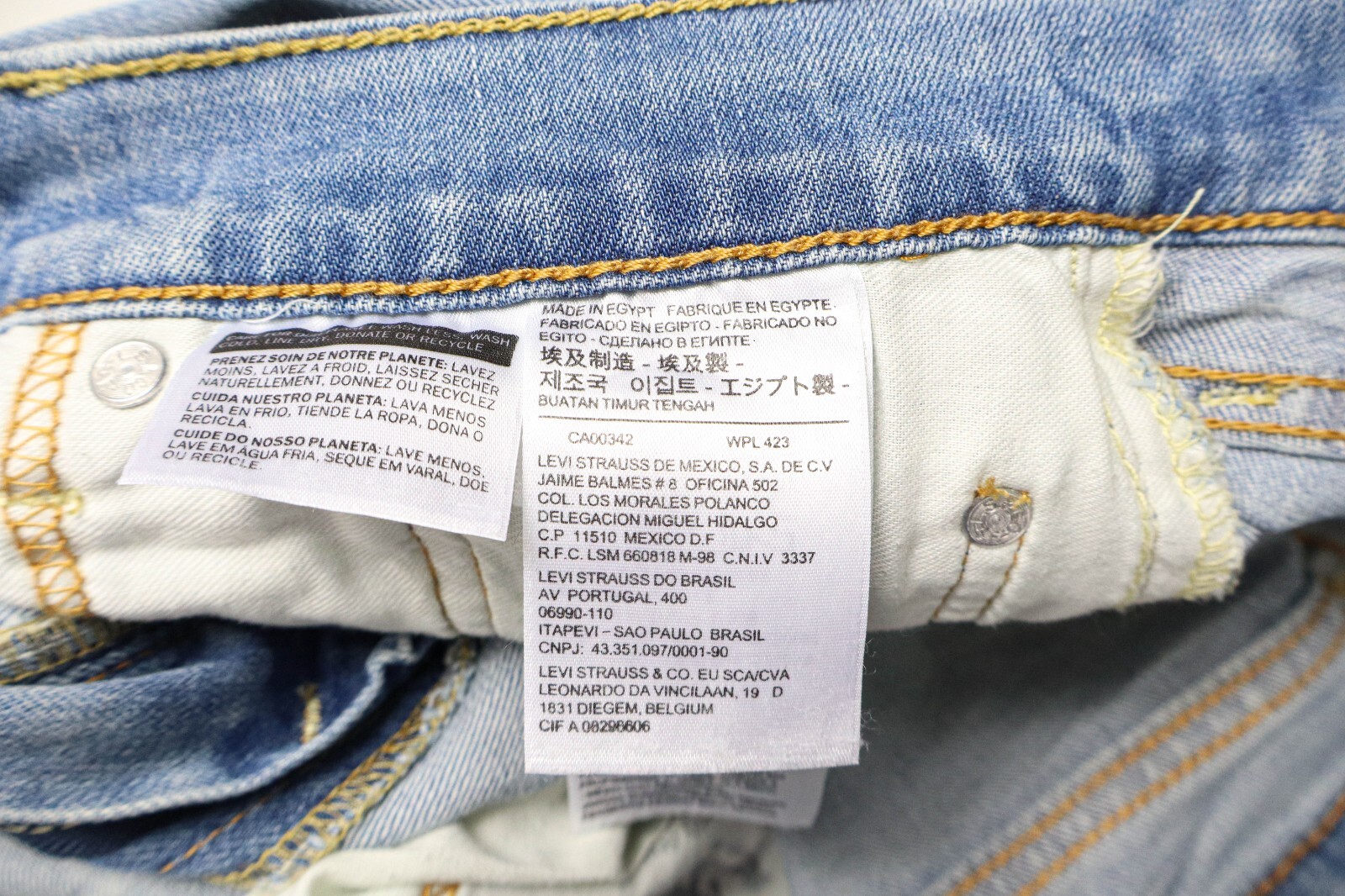 LEVI'S 511 Jeans Men's W31/~L27 Light Blue Denim Whiskered Faded Zip Fly thumbnail 5