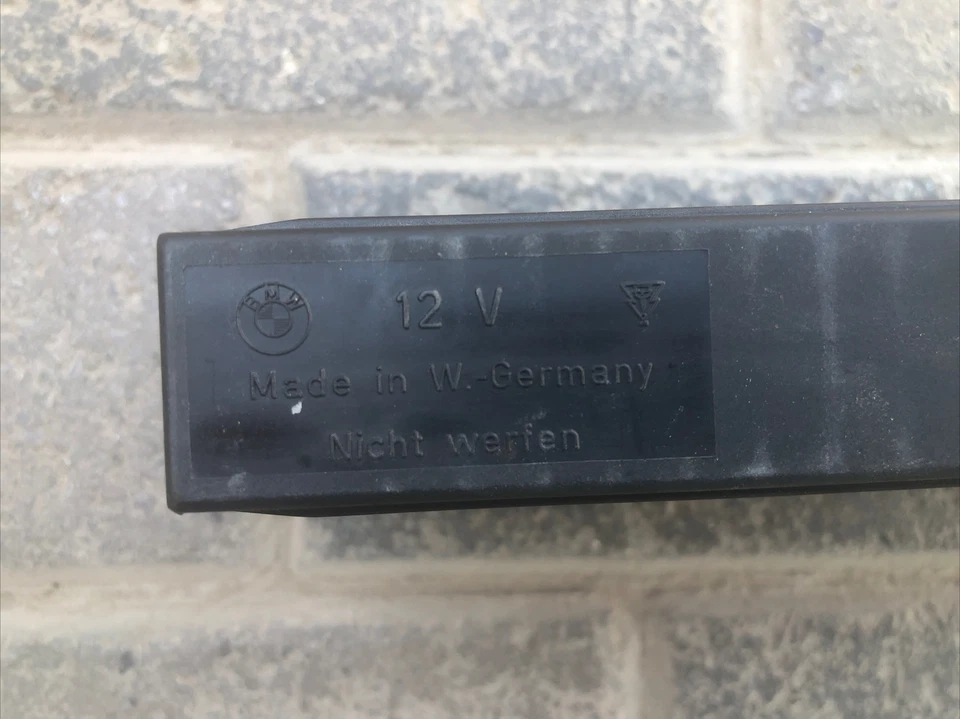 BMW E34 E32 Body Control/ Relay Module RM BCM 525i 530i 540i 735iL 740iL 1379741 - Изображение 4 из 4