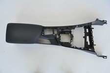BMW 2 F22 2014 RHD Armlehnenfach Mittelkonsole F000995 1564539