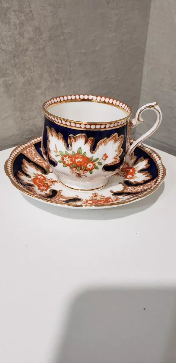 Royal albert clearance china patterns discontinued