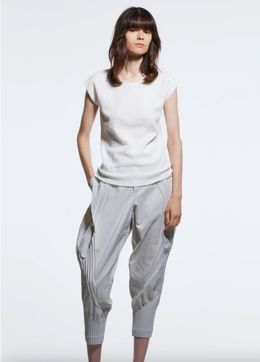 ISSEY MIYAKE A-POCABLE TYPE-S 001-2 サイズ3 Introducing Items “TYPE-S 001-2” – ISSEY MIYAKE ONLINE STORE