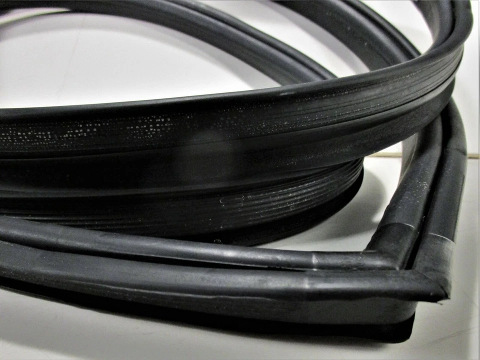 Chevrolet Nova Chevy II 1962-1964 2/4 puertas sedán ventana trasera sello de goma Foto 2 de 3