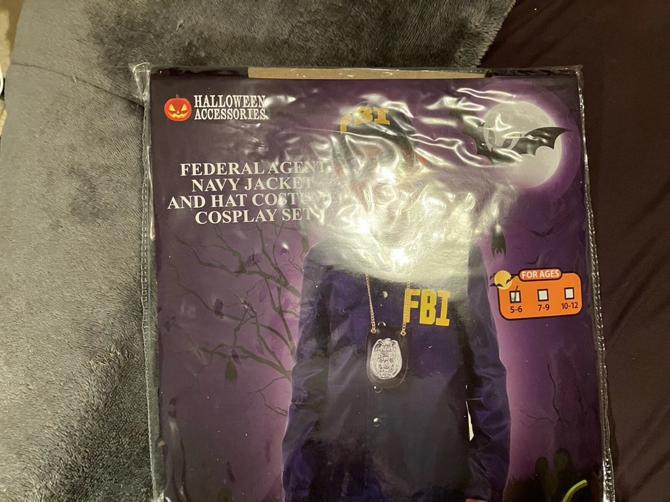 Disfraz FBI para niño: chaqueta y sombrero solo nuevo en paquete  Foto 2 de 3