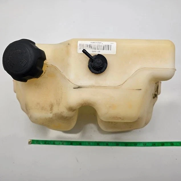 Troy Built XP 13WX79KT011 Kohler Courage 5V620-3215 Fuel Tank 951-04295 - Image 2 of 4