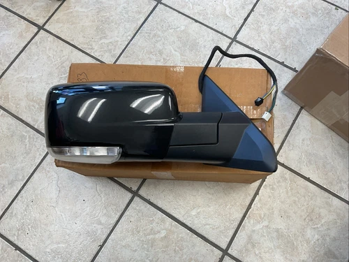 13-18 Ram 1500 2500 MIRROR  Signal Door Mirror OEM Power Fold Right Side