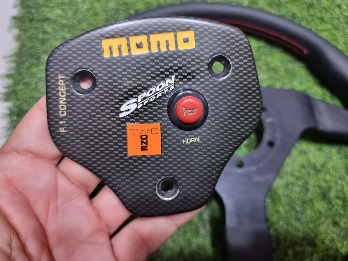 rare vintage MOMO Type V35 with momo f1 concept carbon horn