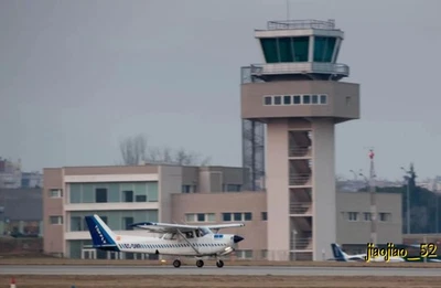 3D Printed 1/400 Scale Model Sabadell Airport Control Tower & Terminal LELL - Image 1 of 4