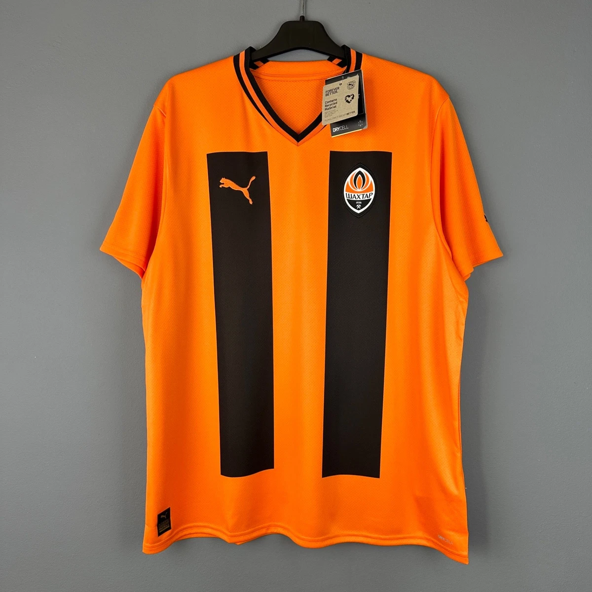 FC Shakhtar Donetsk International Club Soccer Fan Apparel and