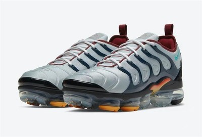 Green and Black Nike Air VaporMax TN Plus Men s Sneaker Shoes New
