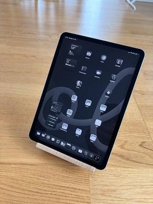 Apple iPad Pro (2018) 64GB 11 WiFi + Cellular Silber - Top Zustand