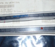 Qty 20 pcs-Microchip Technology-TC1426COA-Gate Drivers 1.2A Dual