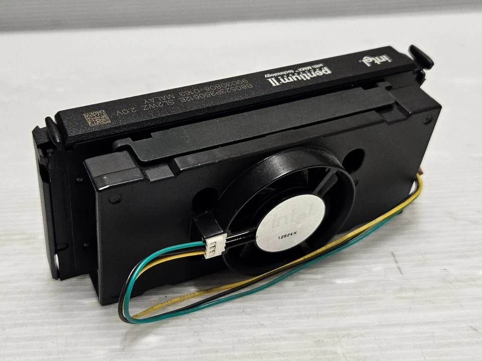 Intel Pentium II 350MHz Deschutes Slot1, 512KB Cache, FSB 100MHz, SL2WZ, WORKING - Image 3 of 4