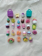 Shopkins Lot of 26 Pieces Shopping Bag Various Seasons Teapot Taco Cake Ketchup