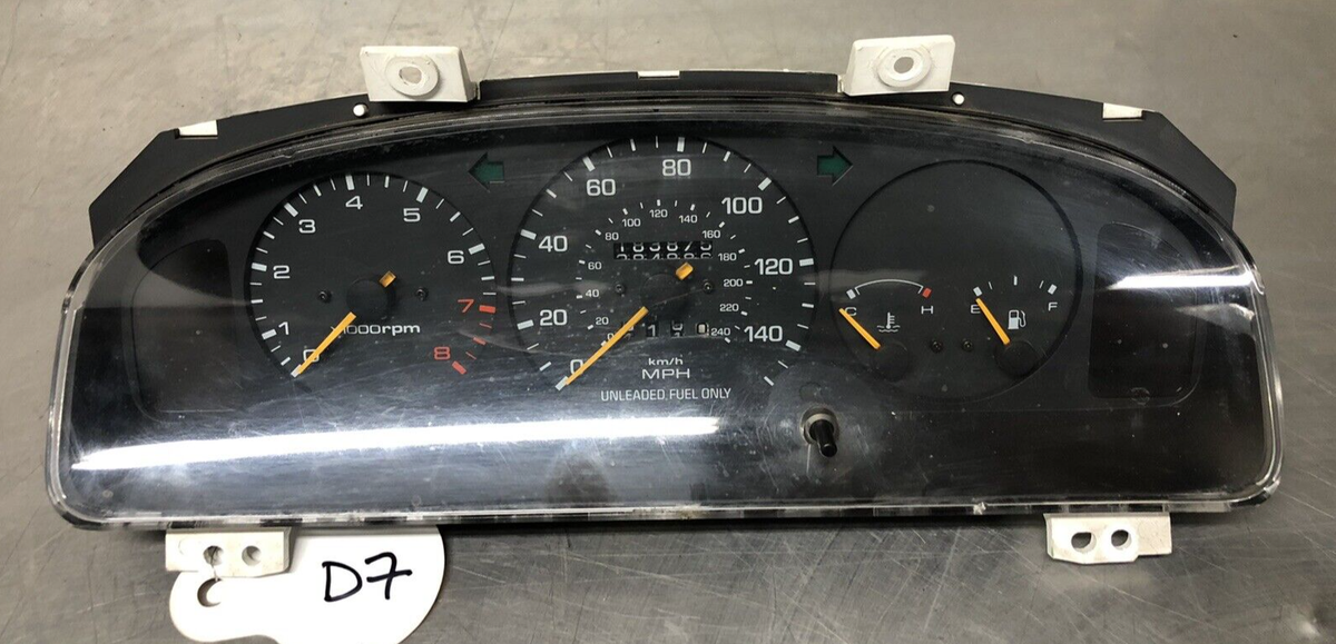 1996-1997 Mazda 626 MX-6 V6 A/T Instrument Speedometer Gauge