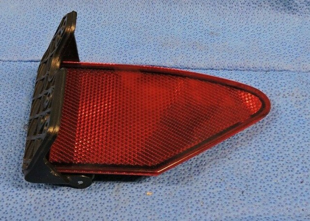 Tesla Model S Driver Side Rear Charge Port Lid Reflector 1007189 00 G Oem A1