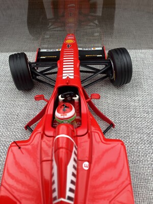 1:18 Ferrari F300. Eddie Irvine 1998 #4. Minichamps. | eBay