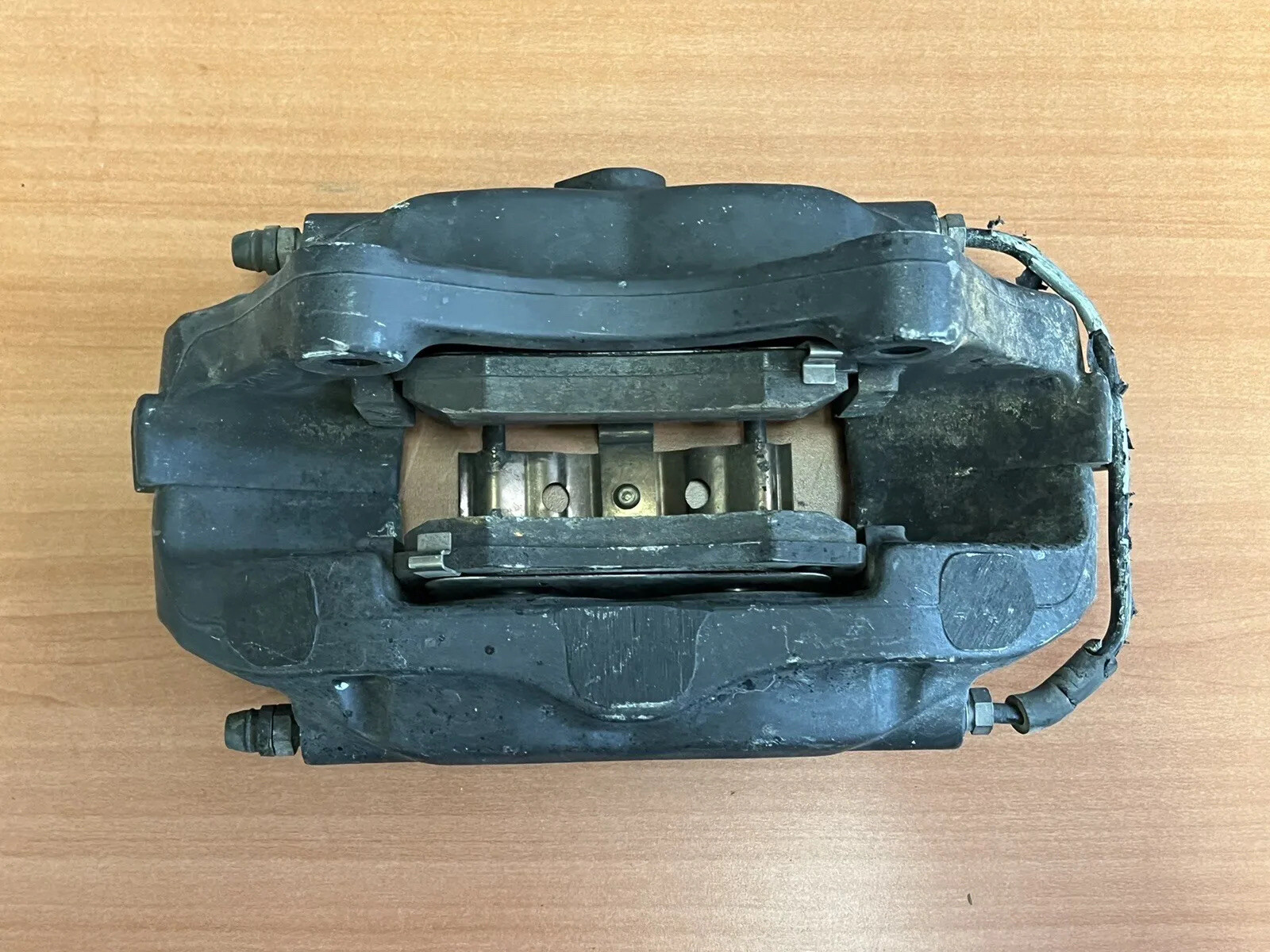 20152020 Dodge Charger/ Challenger OEM REAR brembo 6pistons Brake