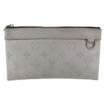 LOUIS VUITTON Monogram Taigarama Pochette Discovery PM Gray M30279