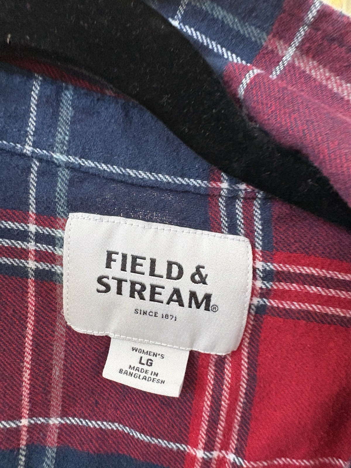 FIELD AND STREAM Red Plaid Flannel Button Down Sh… - image 3