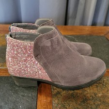 Pierre Dumas Kids Girls size 3 Gray and Pink Sequin Boots