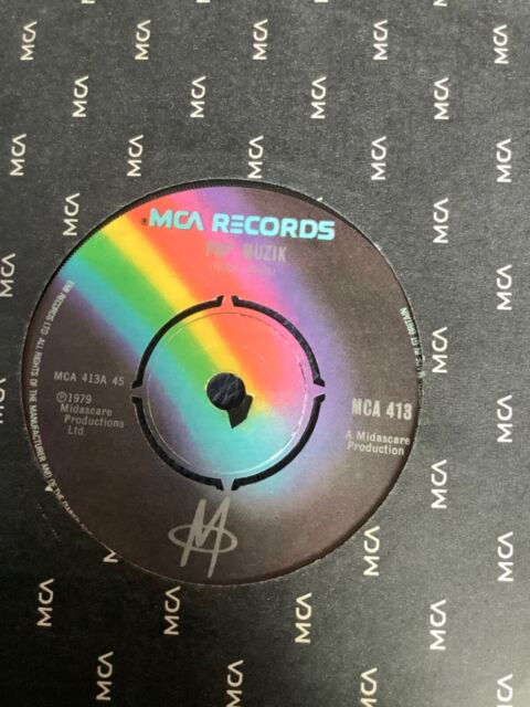 M POP MUZIK 7” vinyl. VG+. MCA RECORDS 1979 BQ6130