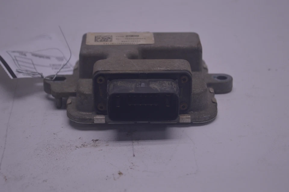 GMC ACADIA 2015-2019 3,6 L AWD bomba de combustible módulo de control informático unidad OEM Foto 2 de 4