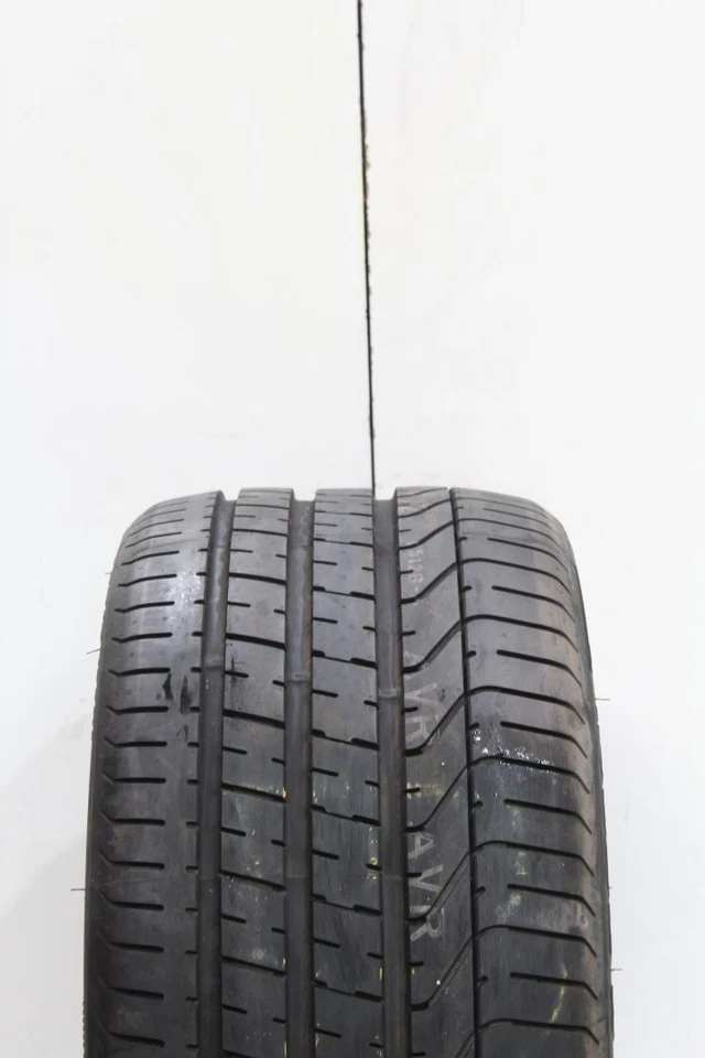 Pirelli PZero 285/30 R19 98Y 7,5mm 49/16 MO XL Sommerreifen - Bild 2 von 3