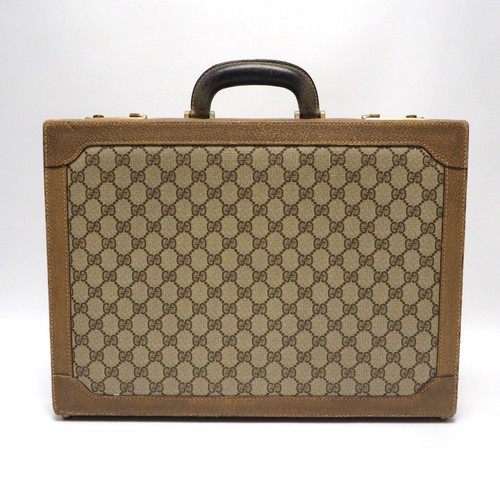 Authentic Gucci Vintage 70s GG Monogram 