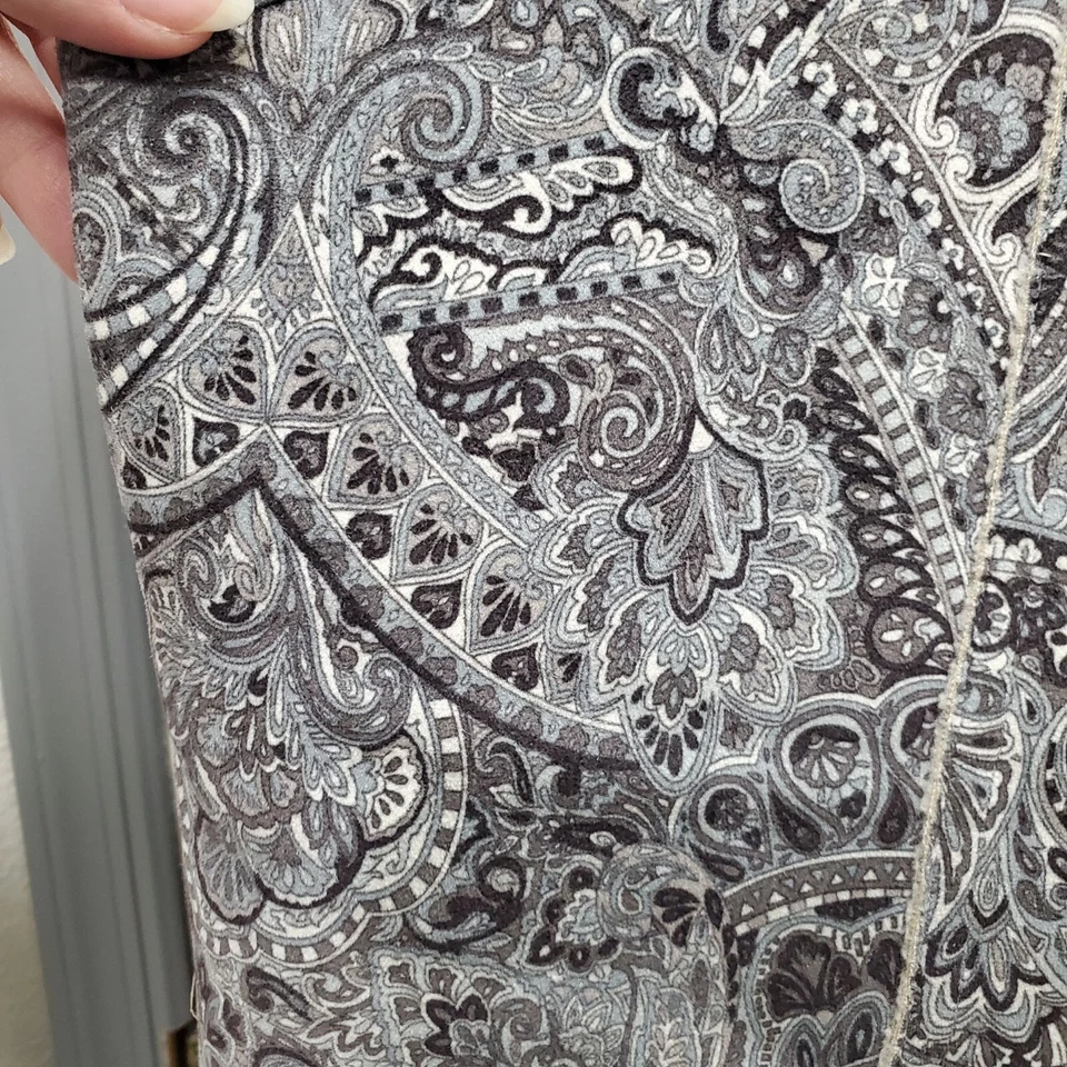 Charter Club Women's Gray Paisley Sueded Sherpa Lined Sleeveless Zip Up Vest L - Image 3 of 4