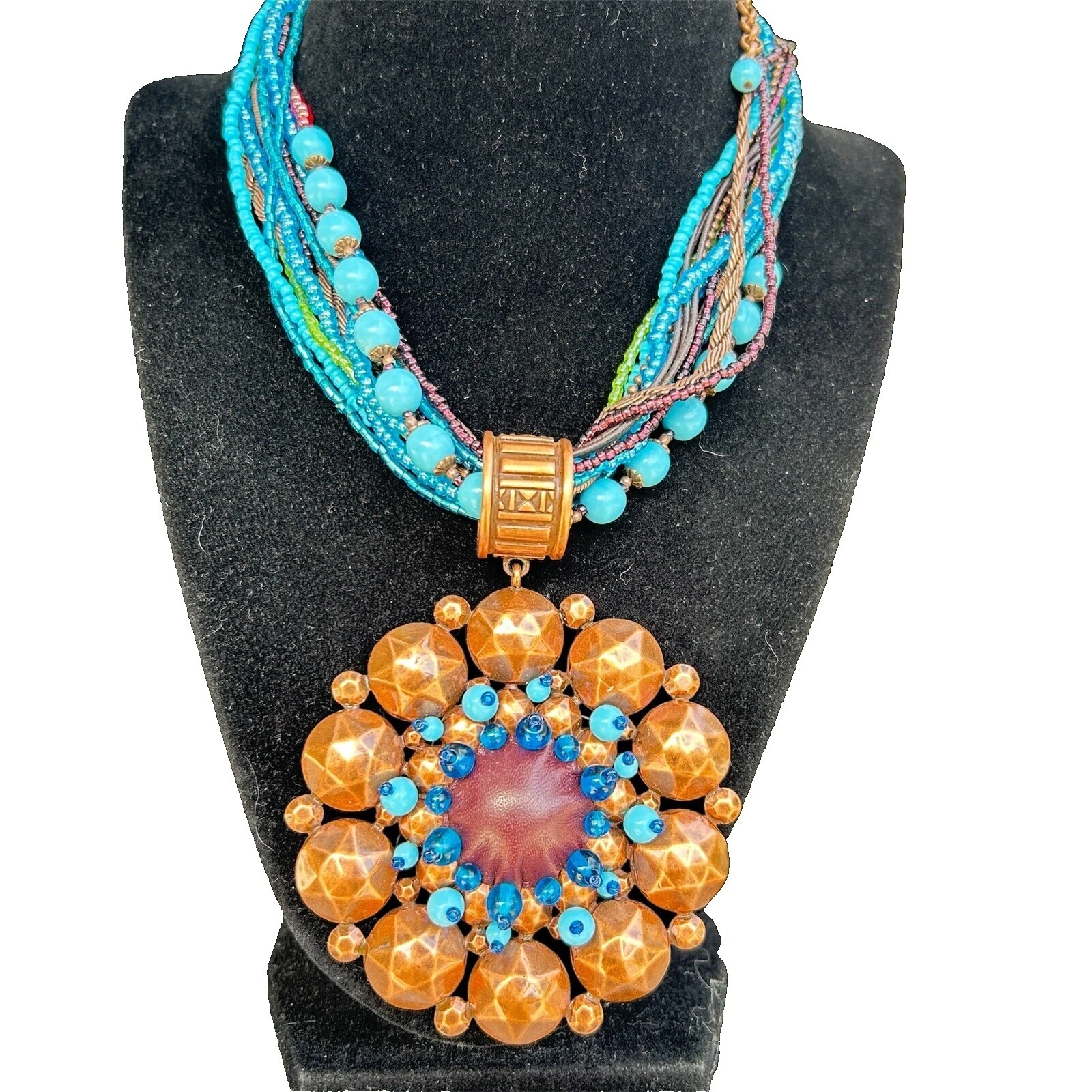 Joyería de moda enchapada en oro multitono Joan Rivers