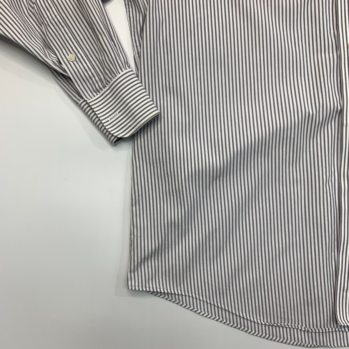 Saks Fifth Avenue Dress Shirt Mens 16 White/Gray Striped Cotton 