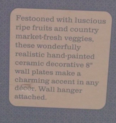 Classic Treasure Tomatoe With Asparagus Sculptured Ceramic Wall Plate - Picture 3 of 7