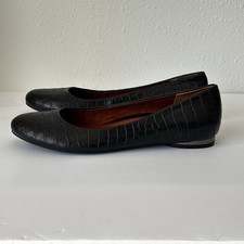 Vionic Black Round Toe Croc-Embossed Leather Ballet Flats Size 8.5