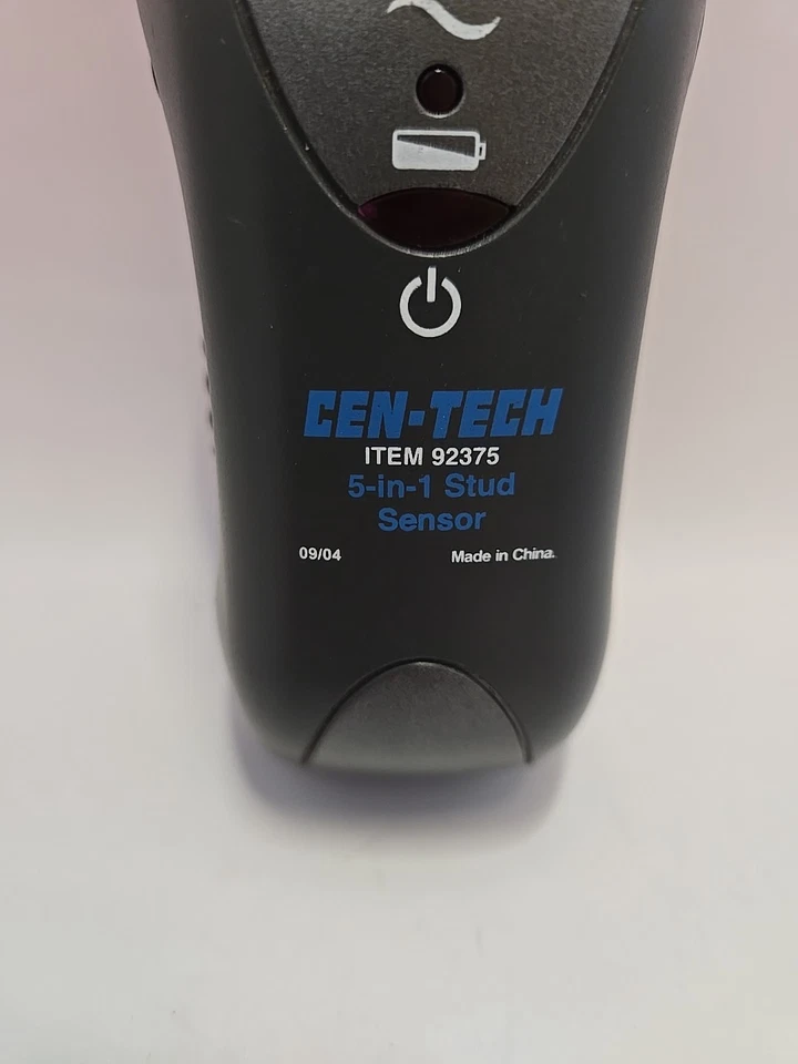 Sensor de perno prisionero Cen-Tech 5 en 1 con medida de luz LED.  Foto 3 de 4