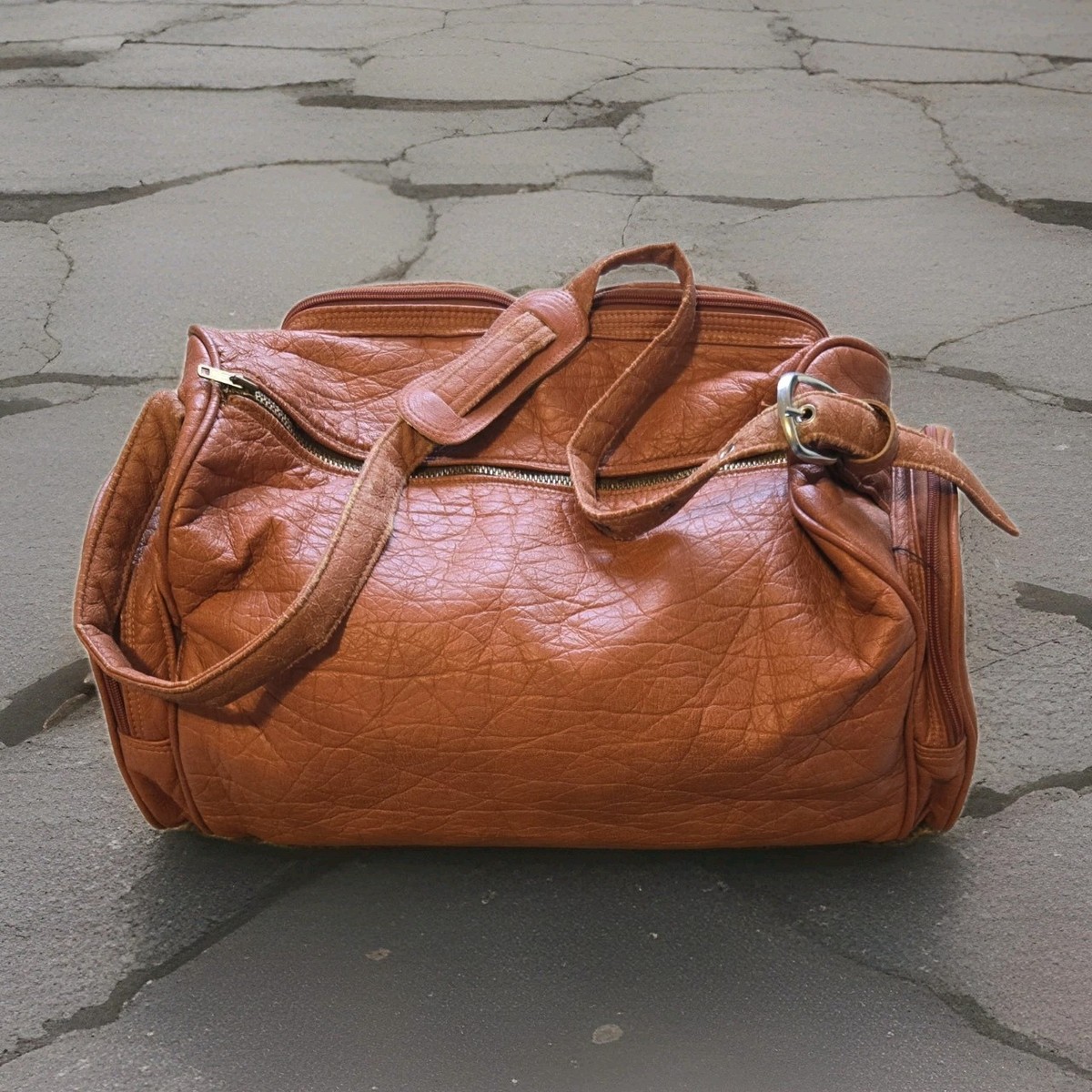 Vintage 1970s PUMA Brown Leather Bag w/Zippered Pockets & Shoulder