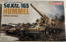 Dragon 6150 Sd.Kfz.165 HUMMEL (Initial Versio...