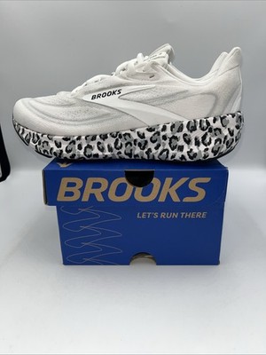 SIZE 8.5 Brooks Women s Revel 9 Neutral Running & Walking Shoe - White/Ultimate