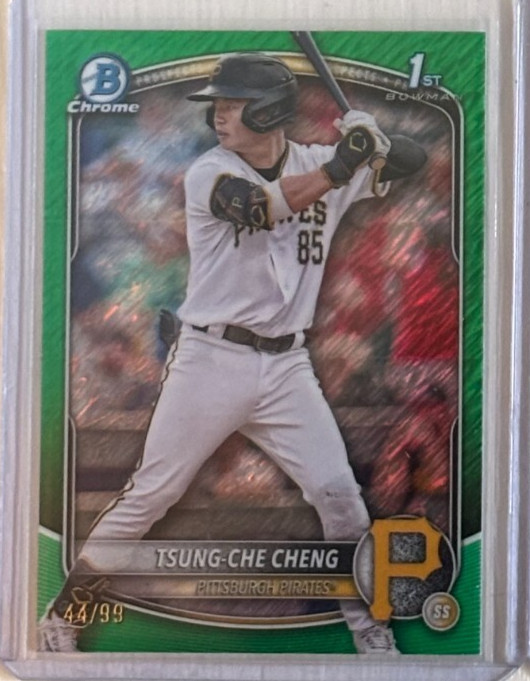 2025 Bowman 1st Chrome #BCP-95 Tsung-Che Cheng /99 Green Shimmer RC Pirates Card