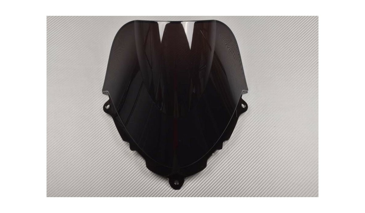 Pare-brise Suzuki GSXF 750 pour un confort de route total en balade