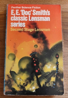BUCH - E.E Doc Smith Classic Lensman Series Second Stage Lensmen 1986 PB Panther