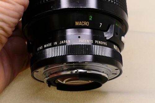 Vivitar 70-210mm f/3.5 Zoom Lens Nikon F mount (non AI) S#22727046 - Picture 7 of 8