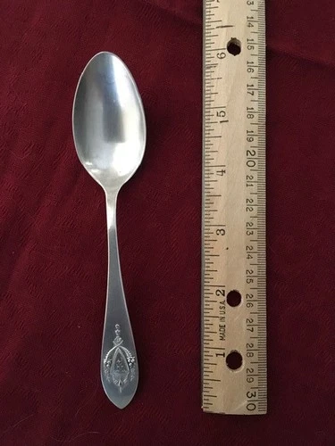 Antique Mount Vernon Pattern By Lunt Sterling Silver Teaspoon 19.5G