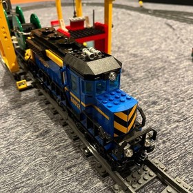 LEGO City Cargo Train 60052 In 2014 Used Retired Comp W/Manuals